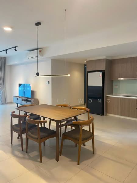 Condominium for Rent at Residensi Sefina Mont Kiara - Debbie Wong - Dining Room - PropertyGuru.com.my