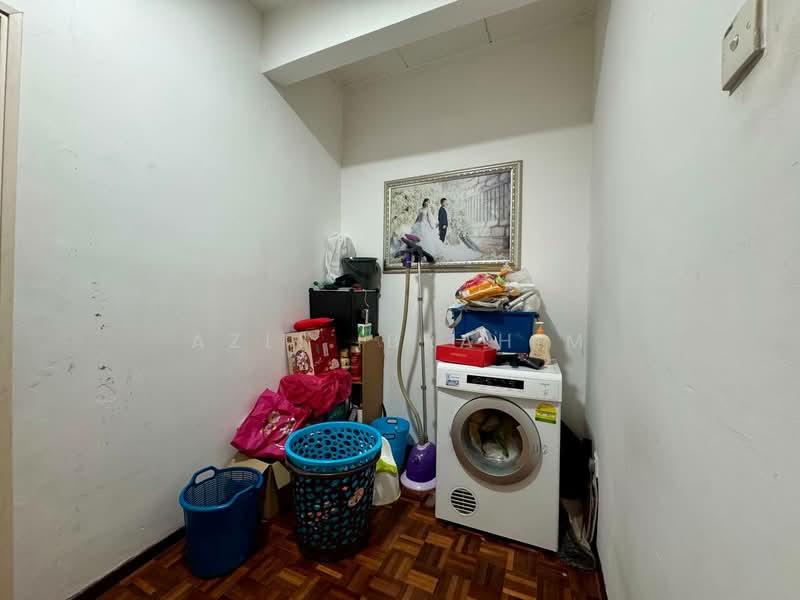 Rumah Teres 2.5 Tingkat untuk Dijual di Taman Bukit Utama (Ulu Kelang) - Azli Ibrahim - Interior - PropertyGuru.com.my