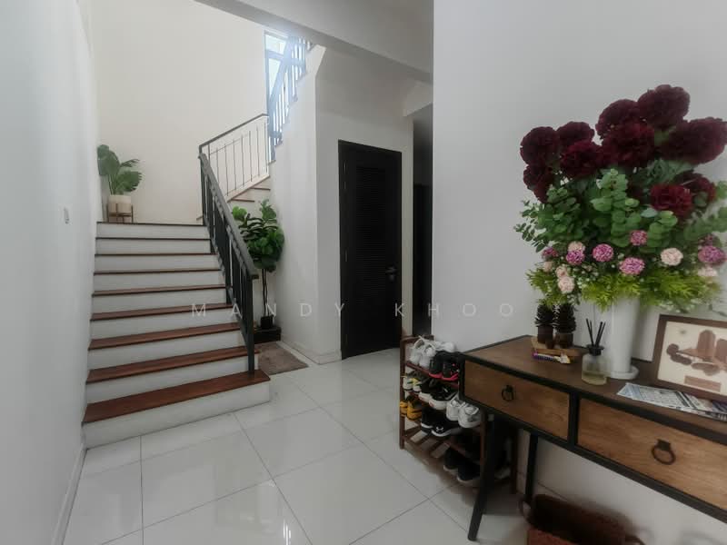 Vila Berkembar untuk Dijual di Ampang (Kuala Lumpur) - Mandy Khoo - Entrance - PropertyGuru.com.my