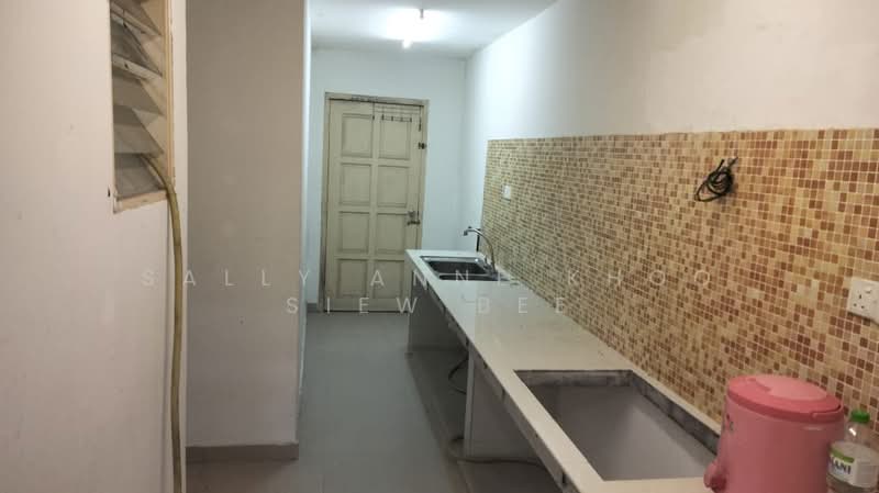 Rumah Teres 2 Tingkat untuk Disewa di Taman Wawasan (Puchong) - Sally Anne Khoo Siew bee - Kitchen - PropertyGuru.com.my