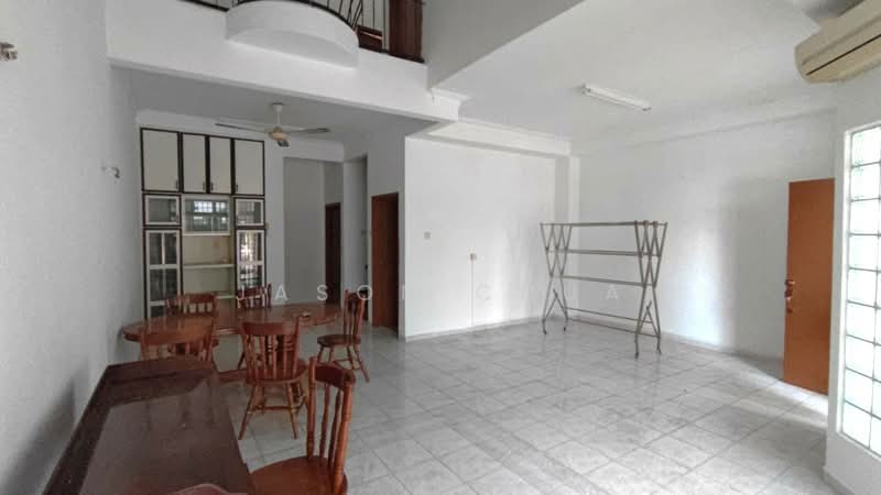 Rumah Teres 2 Tingkat untuk Dijual di Taman Sutera (Johor Bahru) - Jason Chua - Living Room - PropertyGuru.com.my