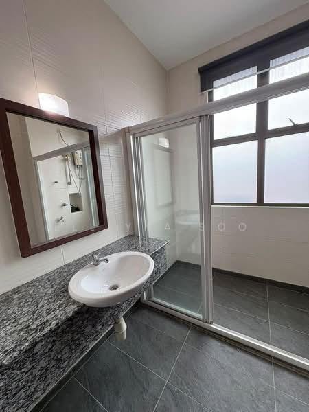 2-storey Terraced House for Sale in Taman Molek (Johor Bahru) - Elleyna Soo - Bathroom - PropertyGuru.com.my