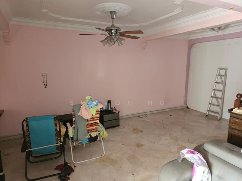 2-storey Terraced House for Sale in Taman Kempas (Tampoi) - Sharon Ng - Living Room - PropertyGuru.com.my