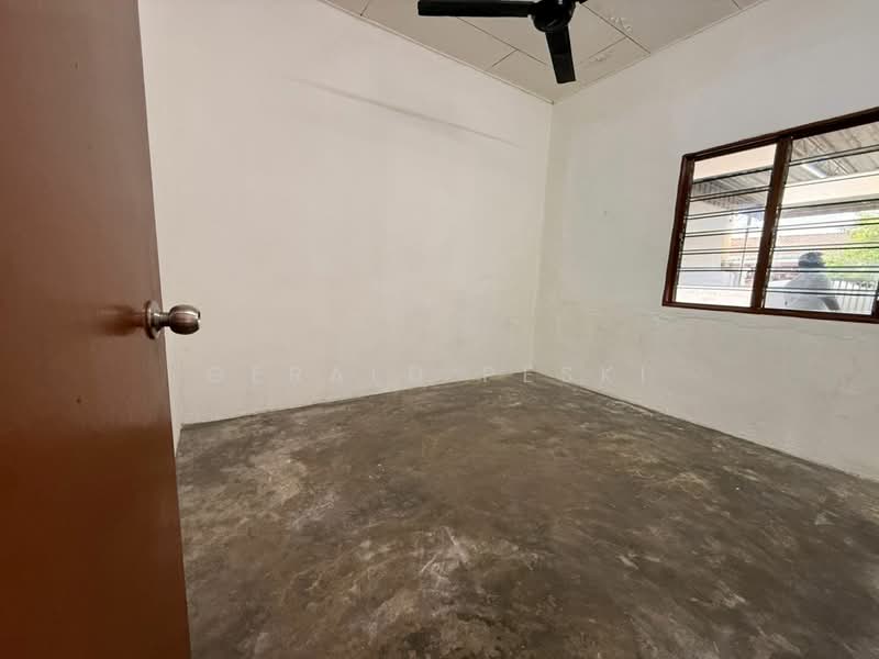 1-storey Terraced House for Sale in Taman Lobak (Kulim) - Gerald Peski - Interior - PropertyGuru.com.my