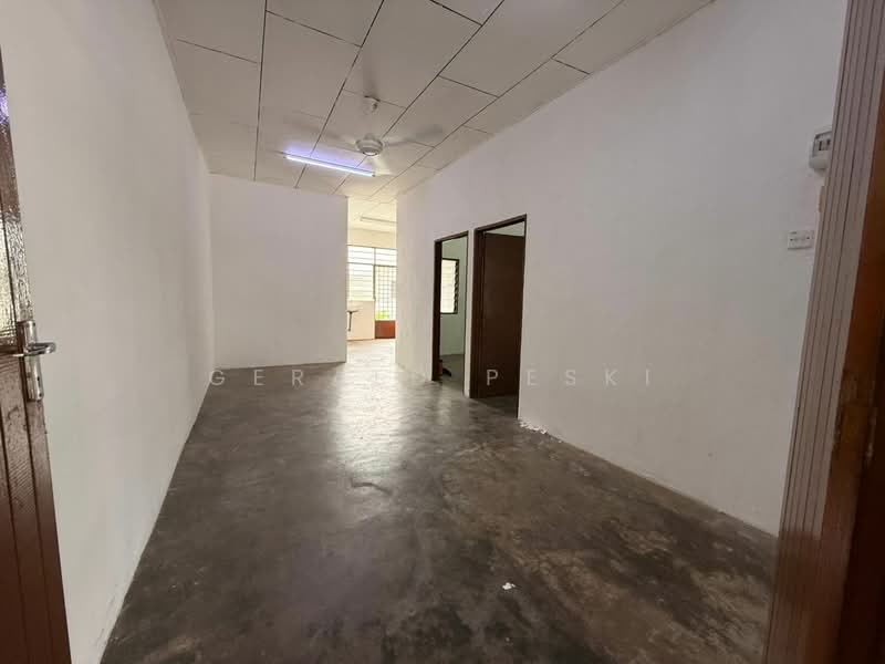 1-storey Terraced House for Sale in Taman Lobak (Kulim) - Gerald Peski - Interior - PropertyGuru.com.my