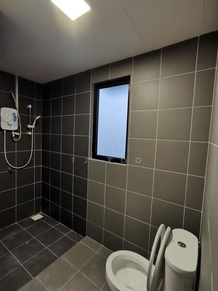 Service Residence for Rent at Residensi Bukit Tiara - TJ Yoo - Bathroom - PropertyGuru.com.my