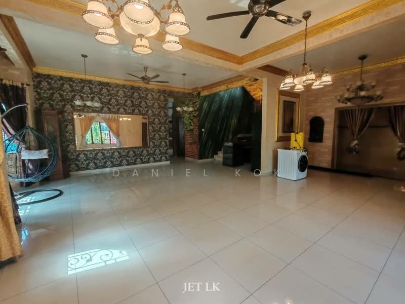 Semi-Detached House for Sale in Taman Bunga Raya (Klang) - Daniel Kok - Living Room - PropertyGuru.com.my