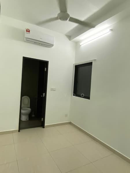 Service Residence for Rent at Residensi Bukit Tiara - TJ Yoo - Bathroom - PropertyGuru.com.my