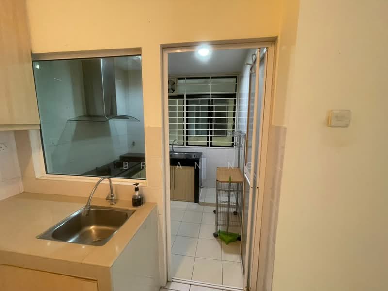 Condominium for Sale at Platinum Hill PV 3 - Bryan Ng - Kitchen - PropertyGuru.com.my