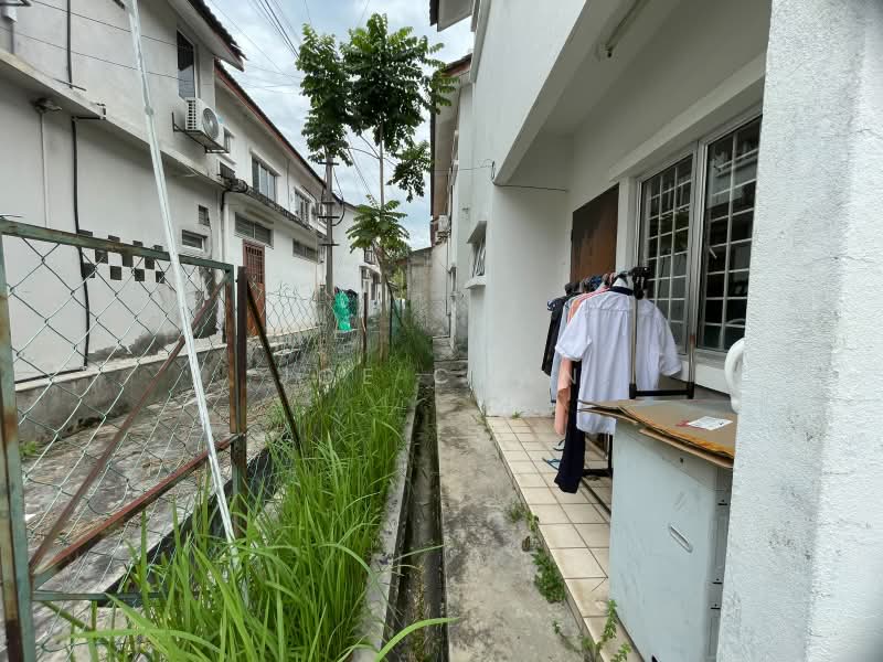 Rumah Teres 2 Tingkat untuk Dijual di Taman Puchong Hartamas (Puchong) - Joe Chan - Exterior - PropertyGuru.com.my