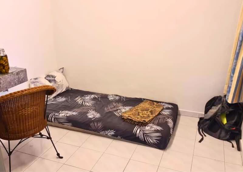 Kondominium untuk Dijual di Azuria Condominium - Clifton Chee - Bedroom - PropertyGuru.com.my