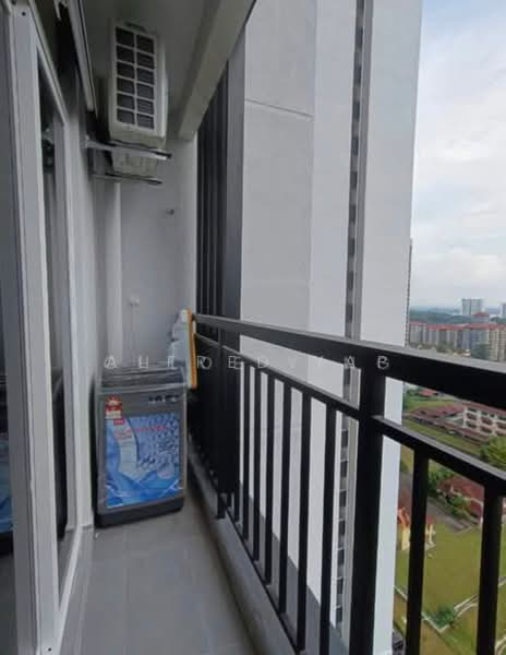 Servis Apartment untuk Disewa di TRELLIS RESIDENCES - Alfred Yap - Balcony - PropertyGuru.com.my