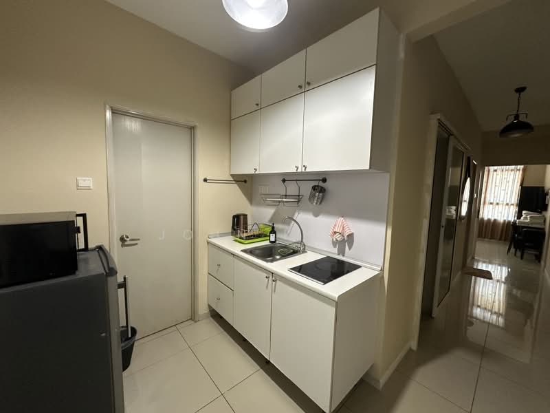 Servis Apartment untuk Disewa di Centrestage Designer Suite - John Kwan - Kitchen - PropertyGuru.com.my