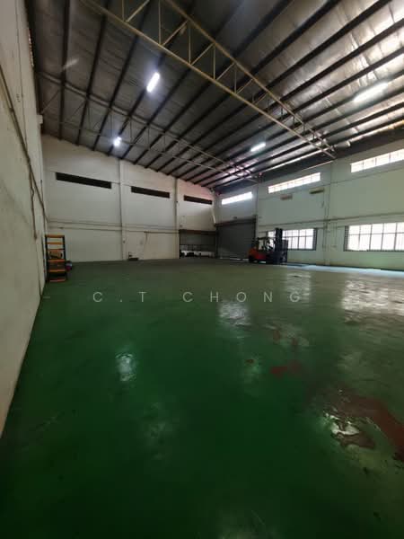 Kilang untuk Disewa di Taman Desa Cemerlang (Ulu Tiram) - C.T Chong - Interior - PropertyGuru.com.my