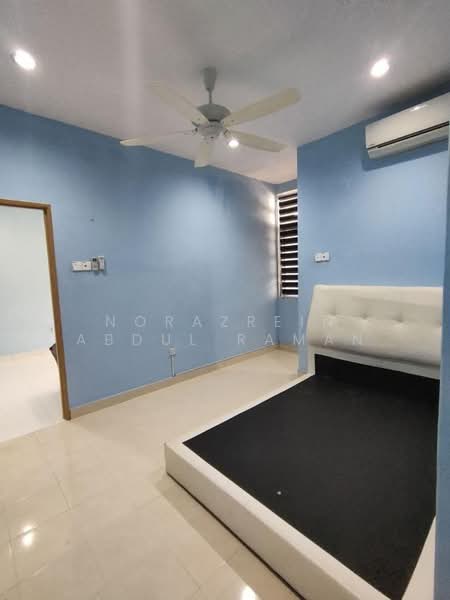Rumah Bandar untuk Disewa di Bandar Puncak Alam (Puncak Alam) - Norazrein Abdul Raman - Bedroom - PropertyGuru.com.my