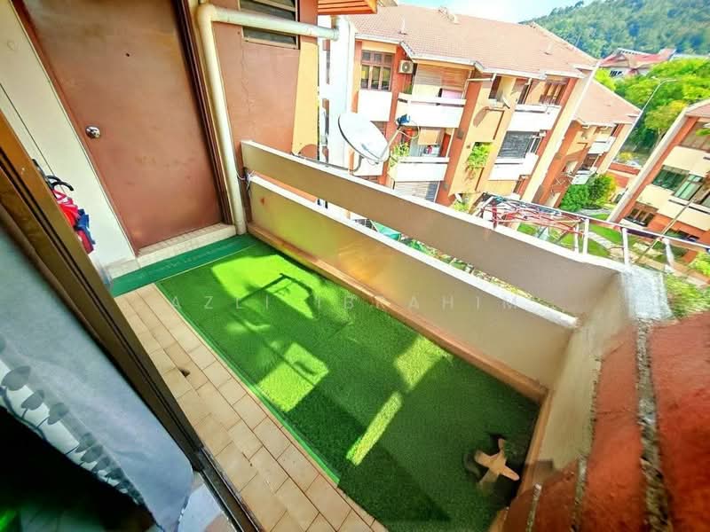 Pangsapuri untuk Dijual di Pangsa Murni - Azli Ibrahim - Balcony - PropertyGuru.com.my