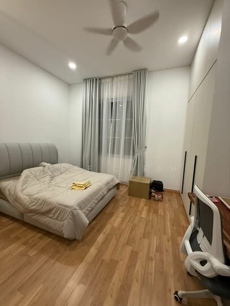 Rumah Berkembar untuk Dijual di Eco Majestic (Semenyih) - Jeff Cheah - Bedroom - PropertyGuru.com.my