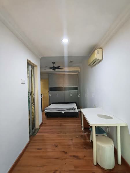 2-storey Terraced House for Sale in Taman Mutiara Indah (Puchong) - Ubai Aziz - Bedroom - PropertyGuru.com.my