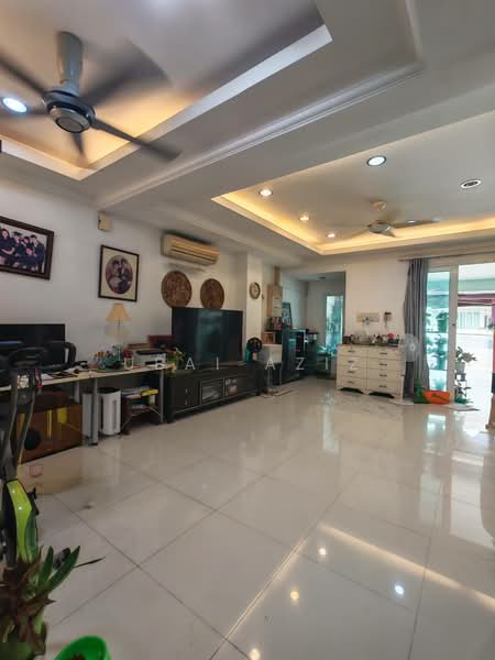 2-storey Terraced House for Sale in Taman Mutiara Indah (Puchong) - Ubai Aziz - Living Room - PropertyGuru.com.my
