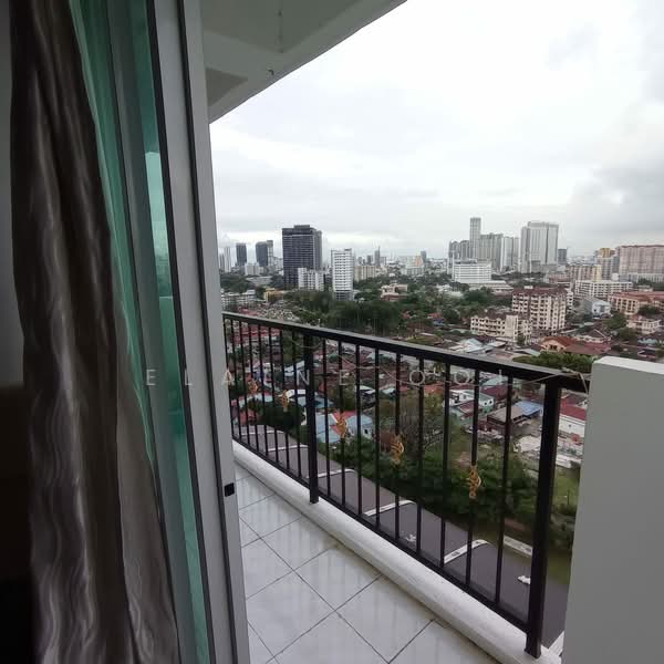 Pangsapuri untuk Dijual di Halaman Kristal - Elaine Ooi - Balcony - PropertyGuru.com.my