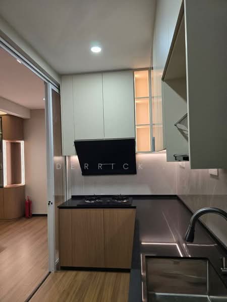 Condominium for Rent at Lucerne Residences - Derrick . - Kitchen - PropertyGuru.com.my