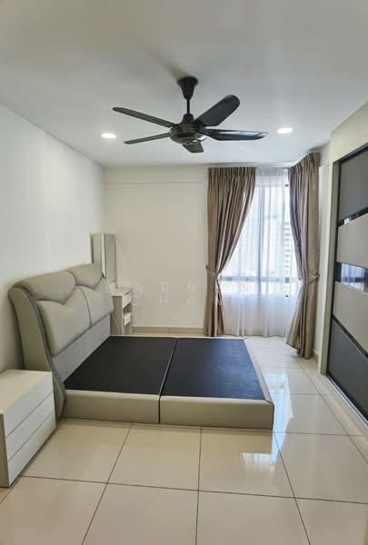 Service Residence for Sale at Woodsbury Suites - Darren Cham - Bedroom - PropertyGuru.com.my
