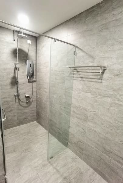 Service Residence for Sale at Woodsbury Suites - Darren Cham - PropertyGuru.com.my