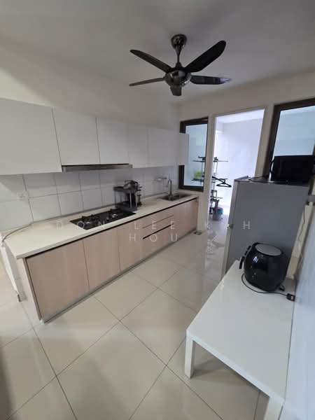 Kondominium untuk Disewa di Lake Point Residence - Don Lee Kah Hou - Kitchen - PropertyGuru.com.my