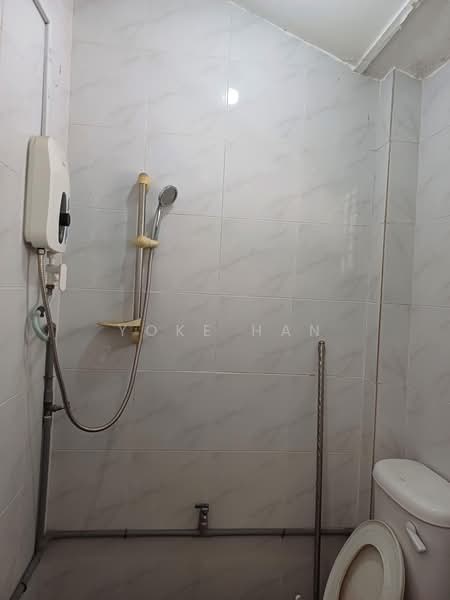 2-storey Terraced House for Sale in Pjs 9 (Sunway) - Yoke Han - Bathroom - PropertyGuru.com.my
