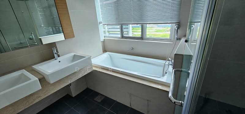 Condominium for Rent at BayStar Condominium - Derrick . - Bathroom - PropertyGuru.com.my