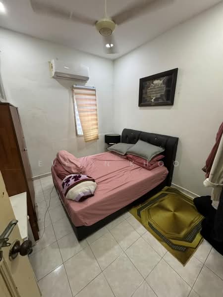 Rumah Teres 2 Tingkat untuk Dijual di Taman Selayang (Selayang) - Evelyn Khoo - Bedroom - PropertyGuru.com.my