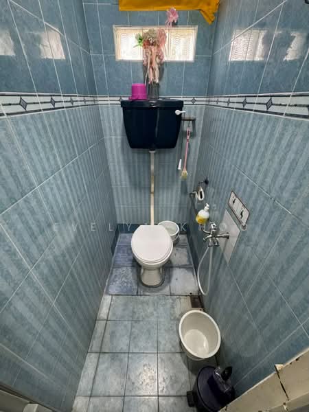 Rumah Teres 2 Tingkat untuk Dijual di Taman Selayang (Selayang) - Evelyn Khoo - Bathroom - PropertyGuru.com.my