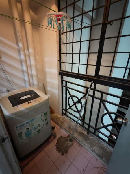 Kondominium untuk Disewa di Forest Green - Kenny Lai - Balcony - PropertyGuru.com.my