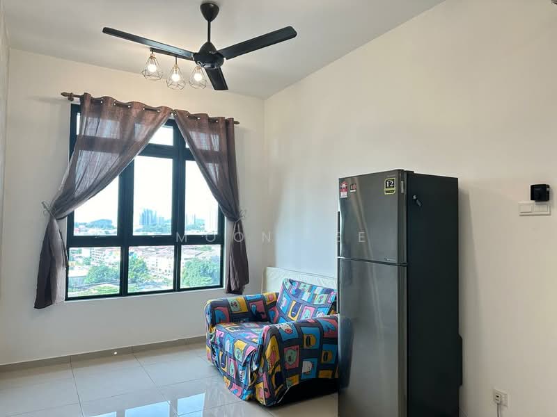 Servis Apartment untuk Disewa di B11 Parkland Residence - Moon Yee - Living Room - PropertyGuru.com.my