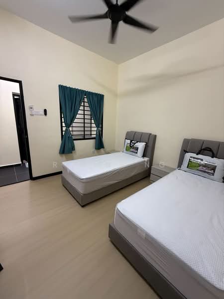 Rumah Teres 1 Tingkat untuk Disewa di Johor Bahru (Johor) - Regine Ng - Bedroom - PropertyGuru.com.my