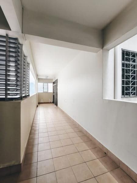 Kondominium untuk Dijual di Aseana Puteri - Shanice Low - Corridor - PropertyGuru.com.my