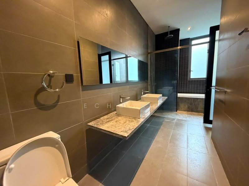 Condominium for Rent at The Breezeway - Echo Ng - Bathroom - PropertyGuru.com.my