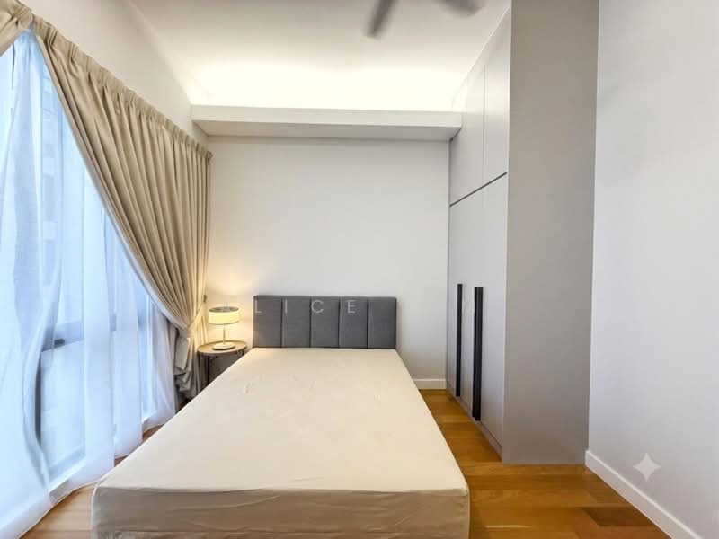 Servis Apartment untuk Disewa di The Sentral Suites - Alice Lim - Bedroom - PropertyGuru.com.my