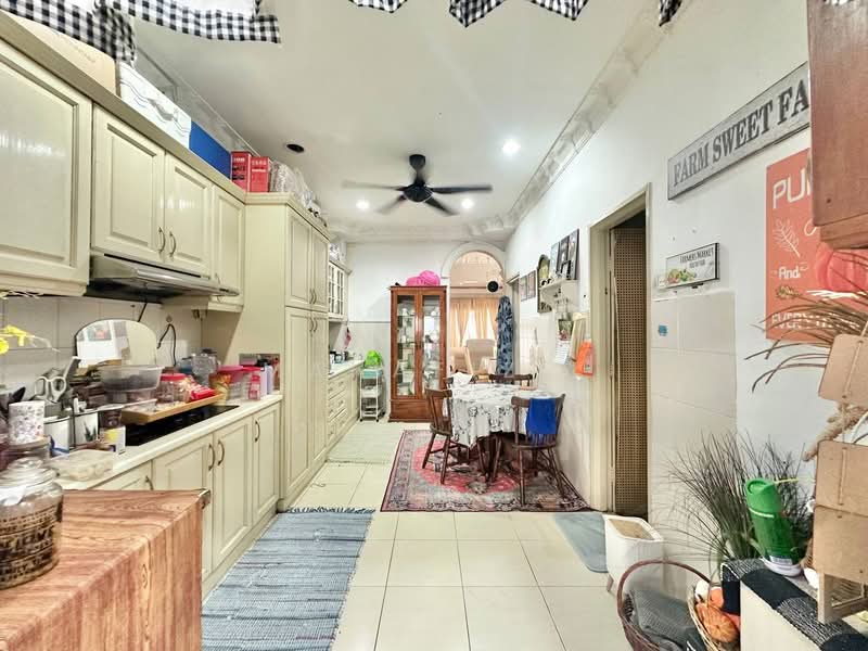 2-storey Terraced House for Sale in Taman Prima Saujana (Kajang) - Mahafiz . - Kitchen - PropertyGuru.com.my
