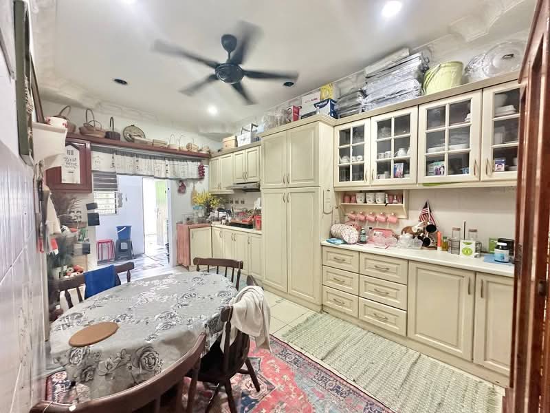 2-storey Terraced House for Sale in Taman Prima Saujana (Kajang) - Mahafiz . - Kitchen - PropertyGuru.com.my