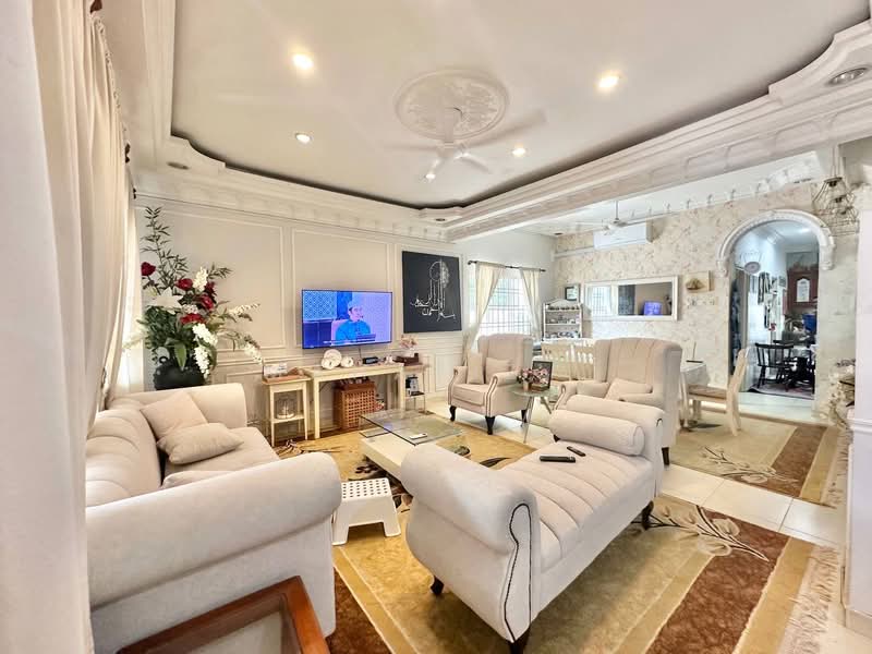 2-storey Terraced House for Sale in Taman Prima Saujana (Kajang) - Mahafiz . - Living Room - PropertyGuru.com.my