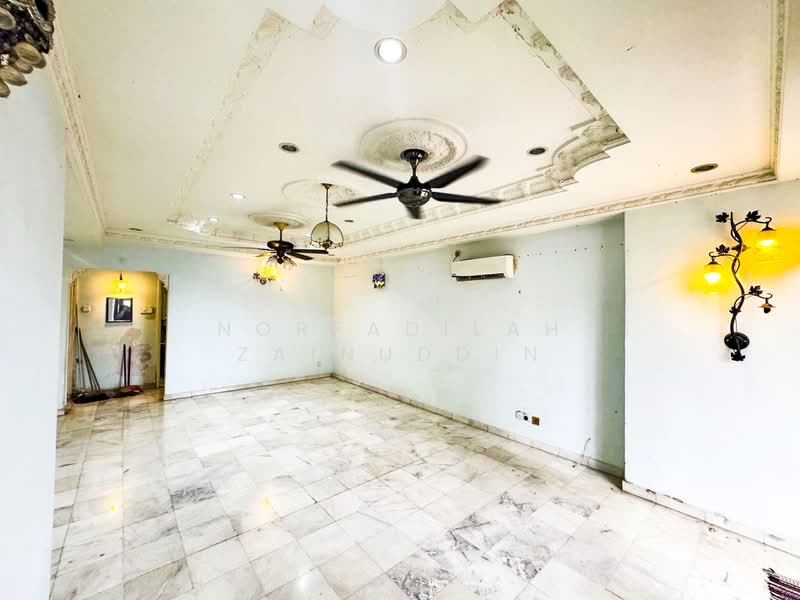 Kondominium untuk Dijual di Villa Putra - NORFADILAH ZAINUDDIN - Living Room - PropertyGuru.com.my
