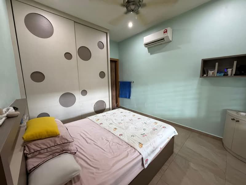 1-storey Terraced House for Sale in Taman Puteri Wangsa (Ulu Tiram) - Zoey Lee - Bedroom - PropertyGuru.com.my