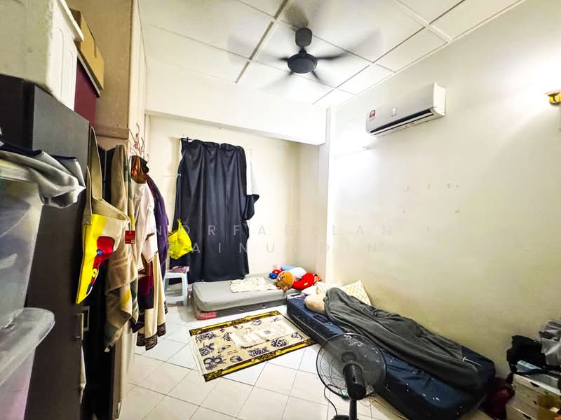 Condominium for Sale at Tiara Duta - NORFADILAH ZAINUDDIN - Bedroom - PropertyGuru.com.my