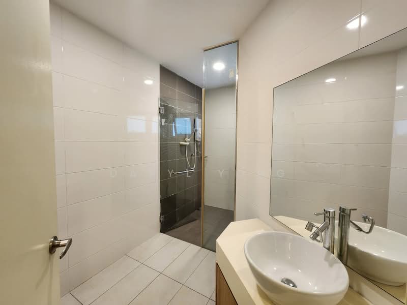 Servis Apartment untuk Disewa di Crest Residence - DARYL YONG - Bathroom - PropertyGuru.com.my