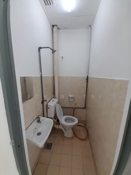Flat for Rent at Vista Shop Apartment (Damansara Damai) - Johnny Tai - PropertyGuru.com.my