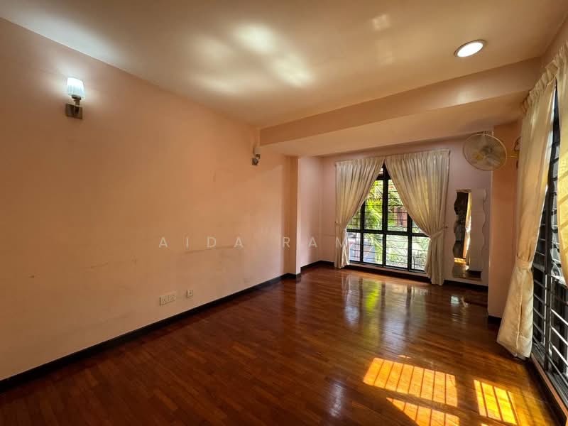 2-storey Terraced House for Sale in Bukit Jelutong (Shah Alam) - Aida Ramli - PropertyGuru.com.my