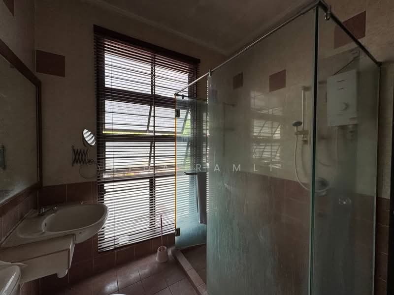 2-storey Terraced House for Sale in Bukit Jelutong (Shah Alam) - Aida Ramli - PropertyGuru.com.my
