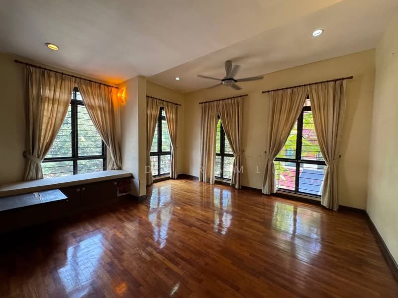 2-storey Terraced House for Sale in Bukit Jelutong (Shah Alam) - Aida Ramli - PropertyGuru.com.my