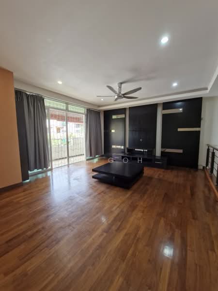 Rumah Teres 3 Tingkat untuk Dijual di Tanjung Bungah (Penang) - CK Goh - Living Room - PropertyGuru.com.my